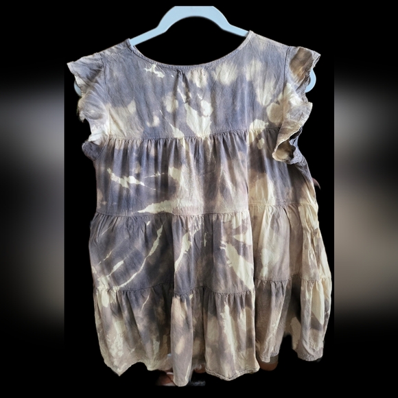 The Nines Tie-Dye Flutter Sleeve Top - Picture 2 of 2
